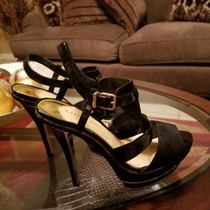 Gianni Bini Black & Gold Size 7.5 Heels
